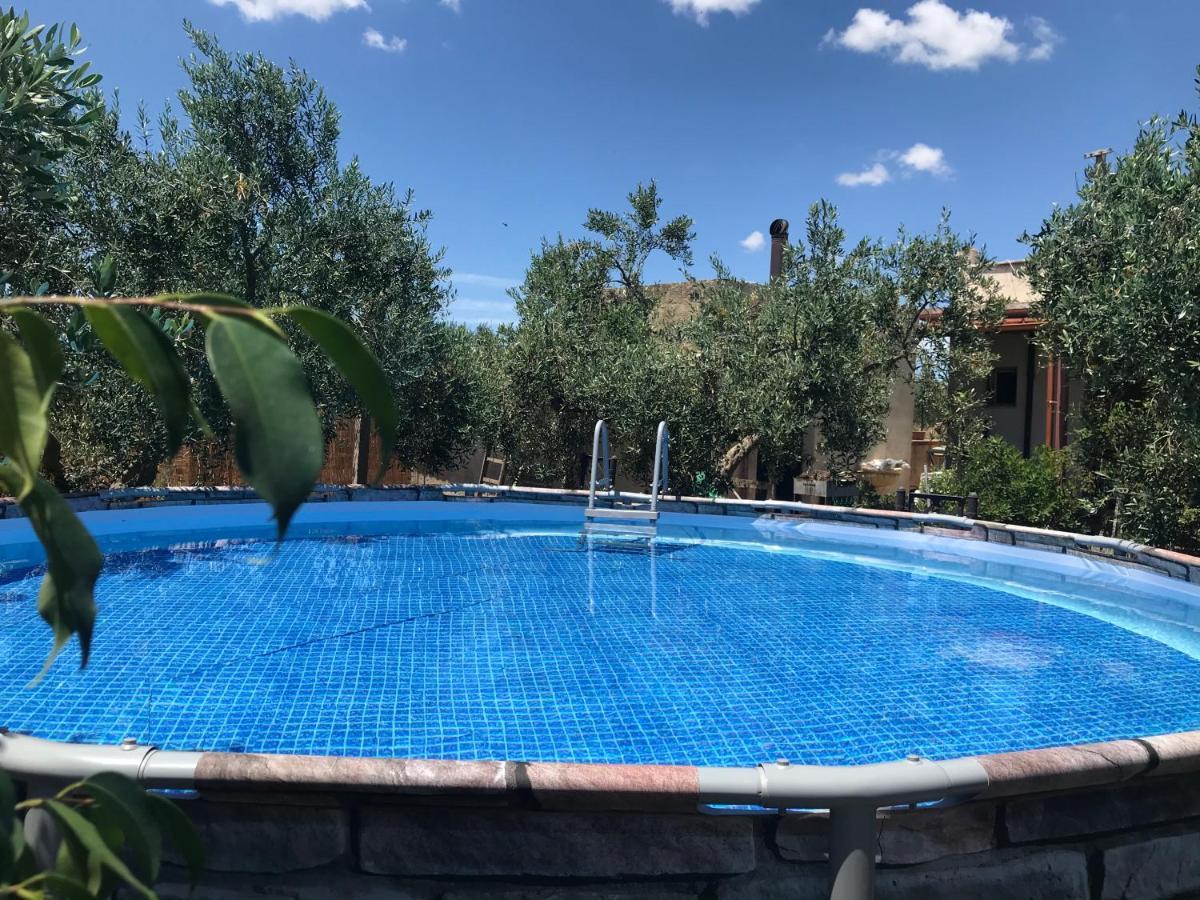 La Casetta Degli Ulivi Con Piscina Menfi Exterior photo